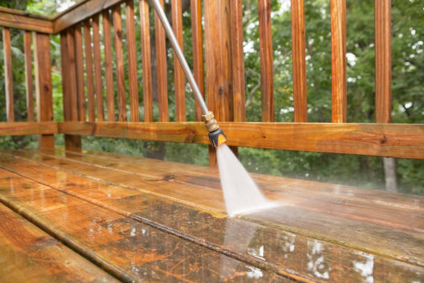 Best Deck Cleaning Services  in Clermont, IN